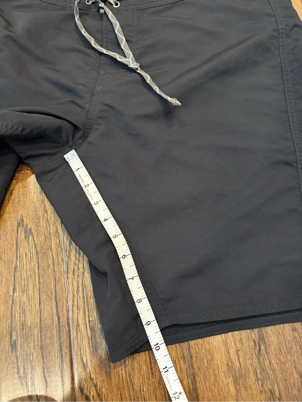 Men’s Patagonia Wavefarer Board Shorts Size 36